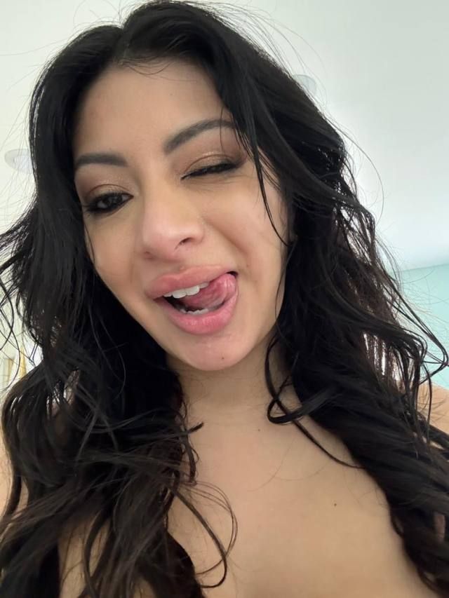 Hey Love ✅👅 I am Available for hookup Carfun Home🍆 Hotel🥰 Incall And Outcall👅 - Image 2