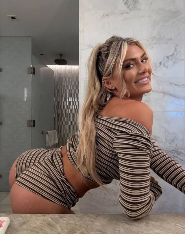 Text me 3312714296 ✅➖IN Call☎OUT Call💋Hotel Fun 💋Car Fun /👅 Ready For All Styles😍👅 if you’re interested let me know - Image 2